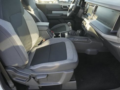 Certified 2022 Ford Bronco Base image 14