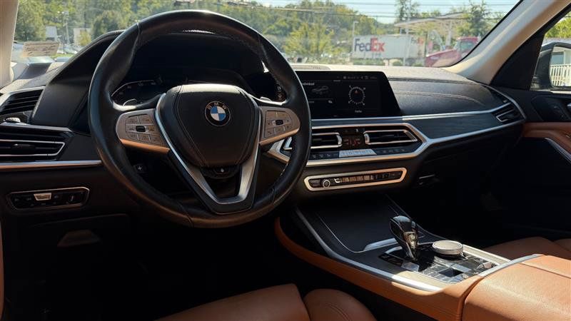 Used 2021 BMW X7 xDrive40i w/ Premium Package 2 AWD/4WD image 27