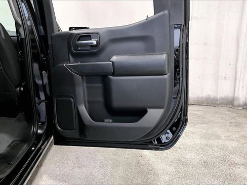 Used 2025 Chevrolet Silverado 1500 Custom w/ LPO, Dark Essentials Package image 23