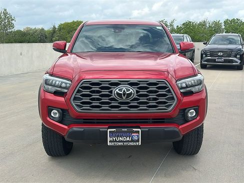 Used 2023 Toyota Tacoma TRD Off-Road w/ Technology Package image 8