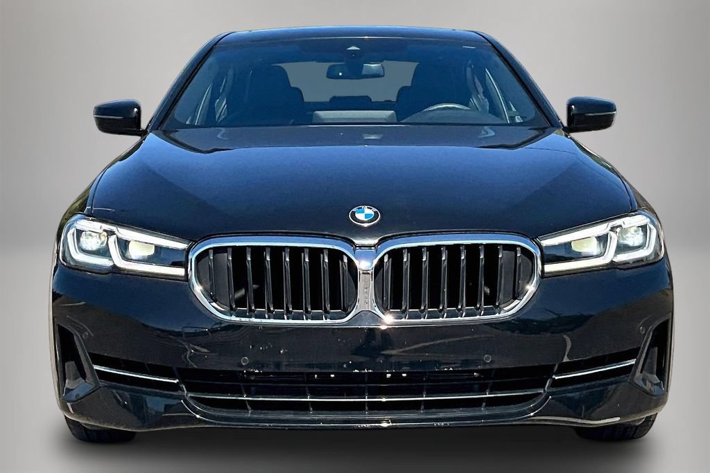 Used 2023 BMW 540i w/ Convenience Package RWD image 3