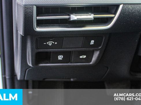 Used 2025 Hyundai Sonata SEL FWD image 27
