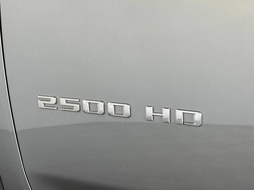 Certified 2024 Chevrolet Silverado 2500 LT AWD/4WD image 15