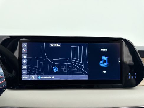 Used 2023 Hyundai Palisade Limited image 25