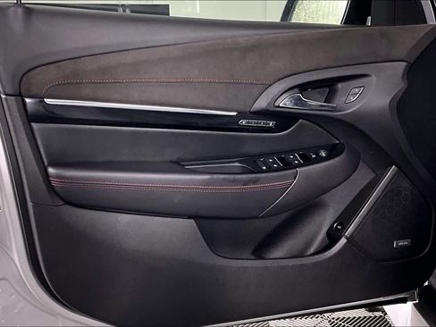 Used 2017 Chevrolet SS image 21