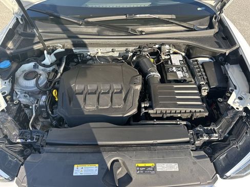 Used 2025 Audi Q3 2.0T Premium image 33