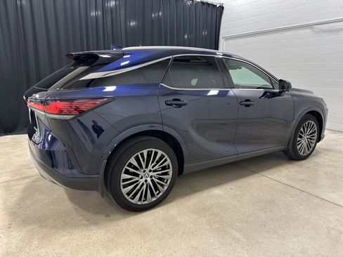 Certified 2025 Lexus RX 350 AWD w/ Convenience Package image 10