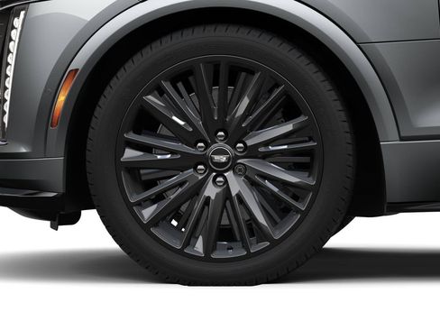 New 2026 Cadillac Lyriq V image 31