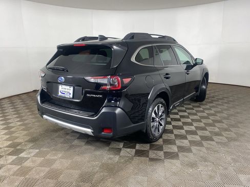 Certified 2025 Subaru Outback Limited image 6