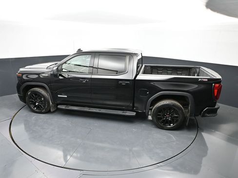 Used 2024 GMC Sierra 1500 Elevation w/ LPO, Elevation Black Package AWD/4WD image 39