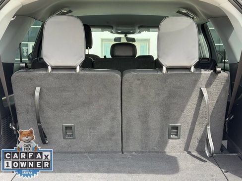 Used 2022 Ford Explorer XLT w/ Equipment Group 202A image 26