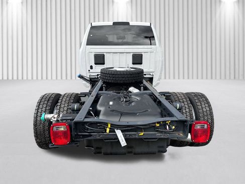 New 2026 RAM 5500 Tradesman w/ Chrome Appearance Group image 6