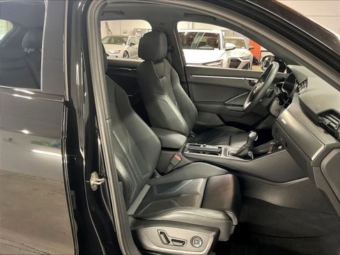 Used 2023 Audi Q3 2.0T Premium w/ Black Optic Sport Package AWD/4WD image 9