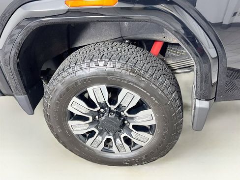 Certified 2025 GMC Sierra 2500 Denali w/ Denali Reserve Package image 26