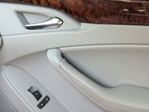 Used 2012 Cadillac CTS Luxury image 2