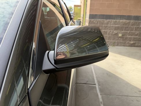 Used 2024 Kia Niro EX w/ EX Cold Weather Package image 12