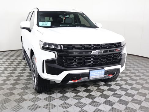 Used 2021 Chevrolet Tahoe Z71 image 3