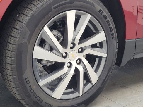 Used 2024 Chevrolet Equinox Premier AWD/4WD image 31