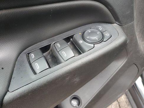 Certified 2019 Chevrolet Equinox LT w/ Sun & Navigation Package image 25