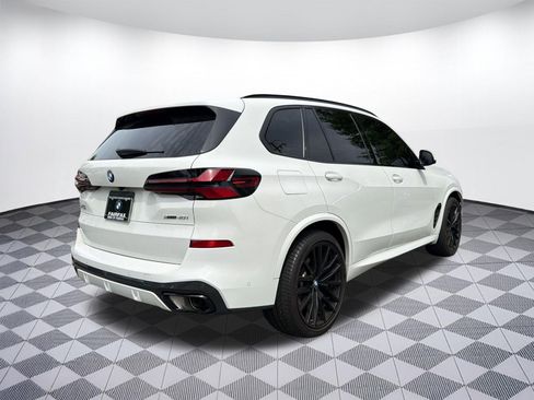 Certified 2024 BMW X5 xDrive40i w/ M Sport Package AWD/4WD image 9