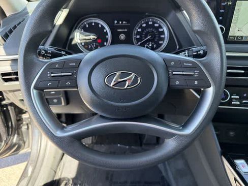 Certified 2023 Hyundai Sonata SEL image 19