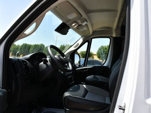 Used 2026 RAM ProMaster 2500 w/ Convenience Group FWD image 30