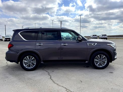 Used 2024 INFINITI QX80 Luxe image 5