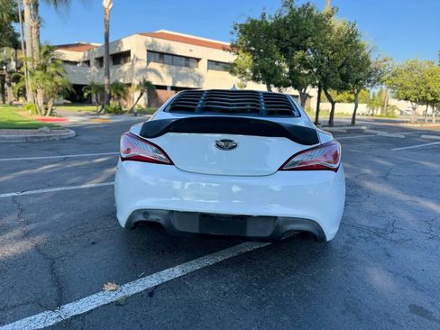 Used 2015 Hyundai Genesis 3.8 RWD image 20