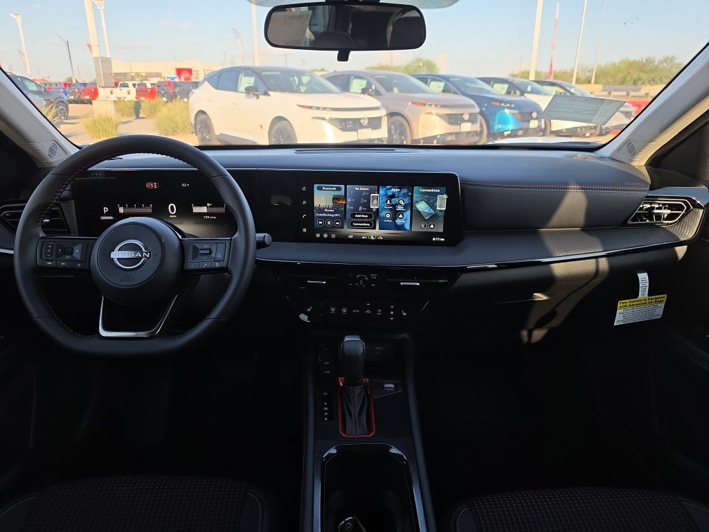 New 2027 Nissan Kicks SR AWD/4WD image 10