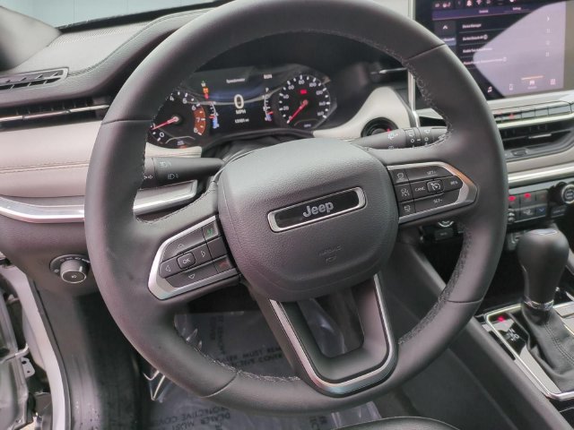 Used 2024 Jeep Compass Limited AWD/4WD image 18