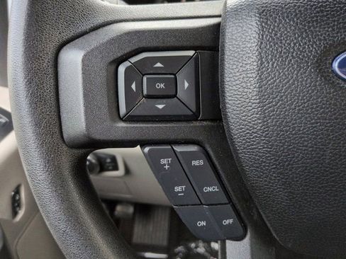 Used 2017 Ford F150 XLT AWD/4WD image 21