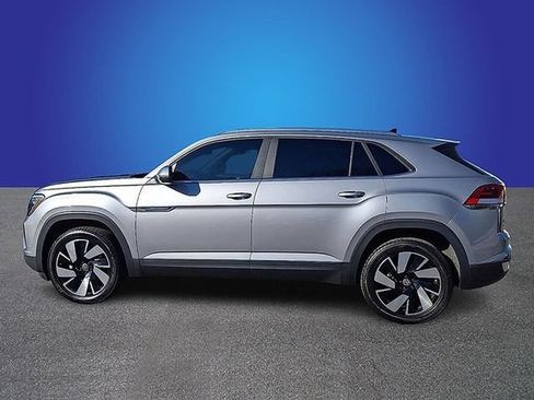 Used 2024 Volkswagen Atlas Cross Sport SE FWD image 7