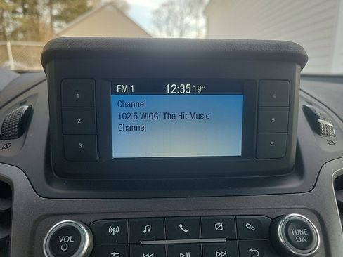 Used 2022 Ford Transit Connect XL image 10