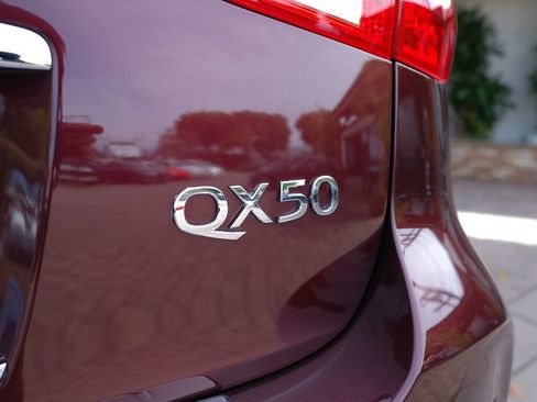 Used 2016 INFINITI QX50 2WD w/ Premium Package image 53