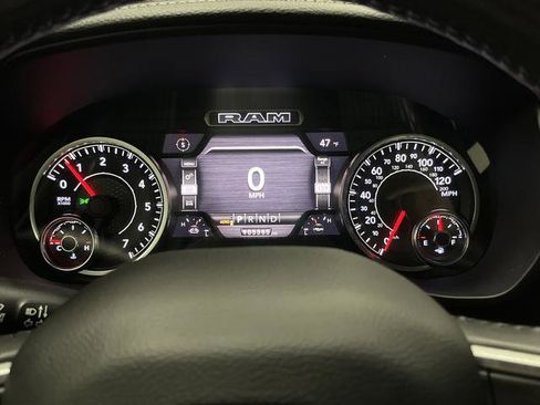 Used 2020 RAM 1500 Laramie image 17