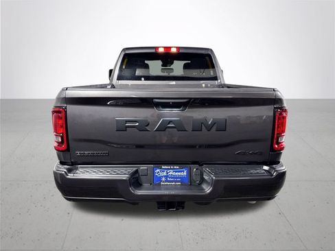 New 2026 RAM 2500 Big Horn AWD/4WD image 7