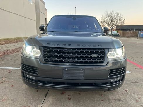 Used 2017 Land Rover Range Rover Supercharged image 3