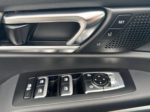 Used 2022 Kia Telluride SX AWD/4WD image 16