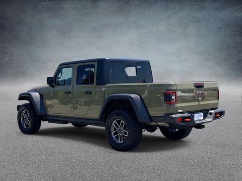 Used 2026 Jeep Gladiator Mojave AWD/4WD image 4