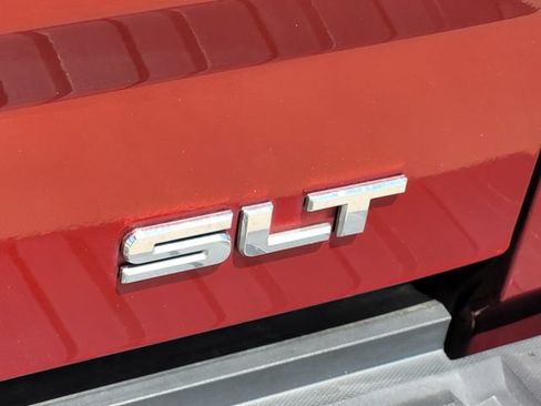 Used 2018 GMC Sierra 1500 SLT w/ Texas SLT Premium Package RWD image 8