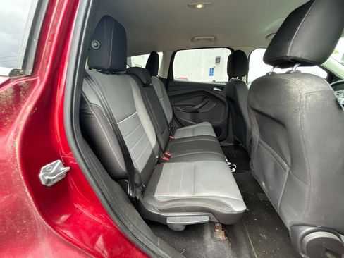 Used 2014 Ford Escape SE image 16