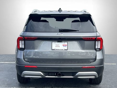 New 2026 Ford Explorer Platinum RWD image 28