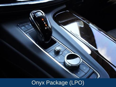Used 2024 Cadillac Escalade Sport Platinum w/ LPO, ONYX Package AWD/4WD image 6