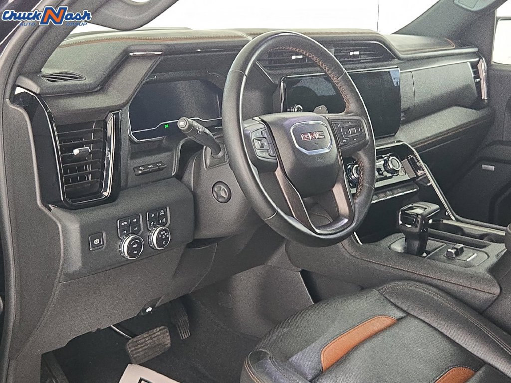 Used 2024 GMC Sierra 1500 AT4 w/ Technology Package AWD/4WD image 16