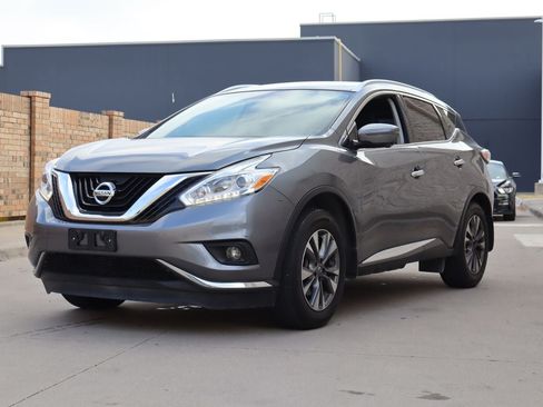 Used 2017 Nissan Murano SL FWD image 2