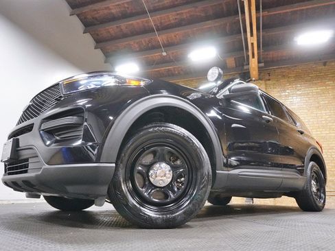 Used 2021 Ford Explorer 4WD Police Interceptor image 3