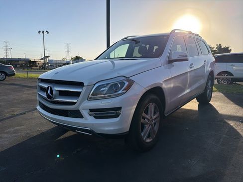 Used 2015 Mercedes-Benz GL 450 4MATIC image 1