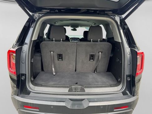 Used 2021 GMC Acadia SLE w/ Driver Convenience Package image 5