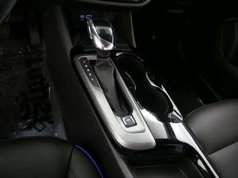 Used 2025 Buick Envista Sport Touring w/ Convenience I Package image 24