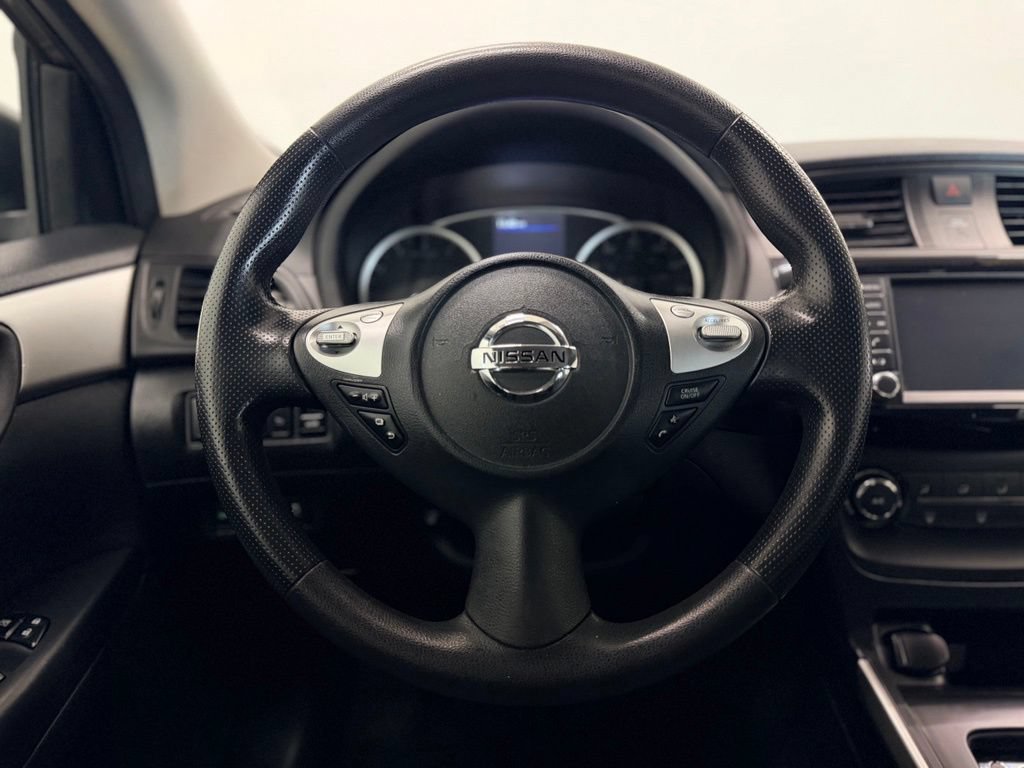 Used 2019 Nissan Sentra S w/ Appearance Package FWD image 13